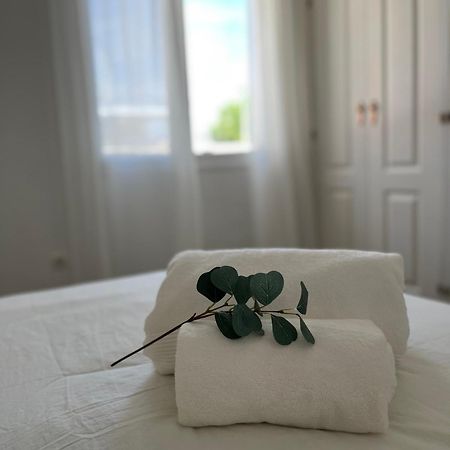 Malaga Prime Location - Stylish Apartment With Free Wifi, Free Parking, Steps From The Historic Center Buitenkant foto