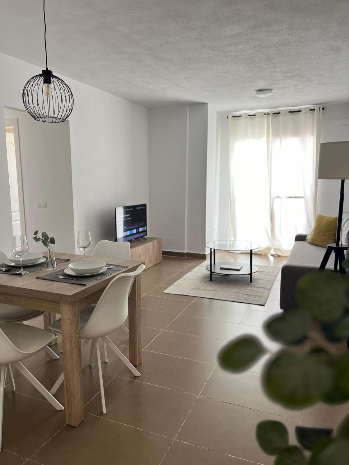 Malaga Prime Location - Stylish Apartment With Free Wifi, Free Parking, Steps From The Historic Center Buitenkant foto
